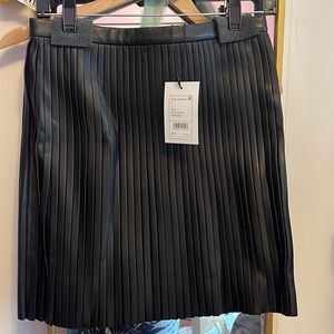 NWT Theory leather mini skirt